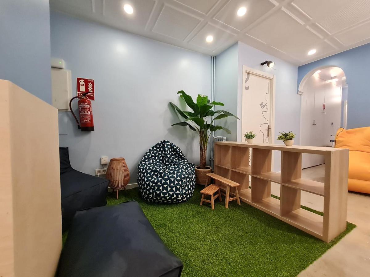 Az The Zity Hostel - Coliving Сарагоса Екстериор снимка