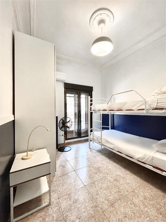 Az The Zity Hostel - Coliving Сарагоса Екстериор снимка