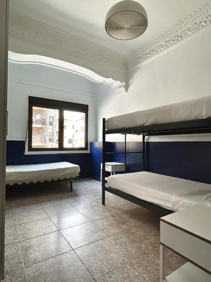 Az The Zity Hostel - Coliving Сарагоса Екстериор снимка
